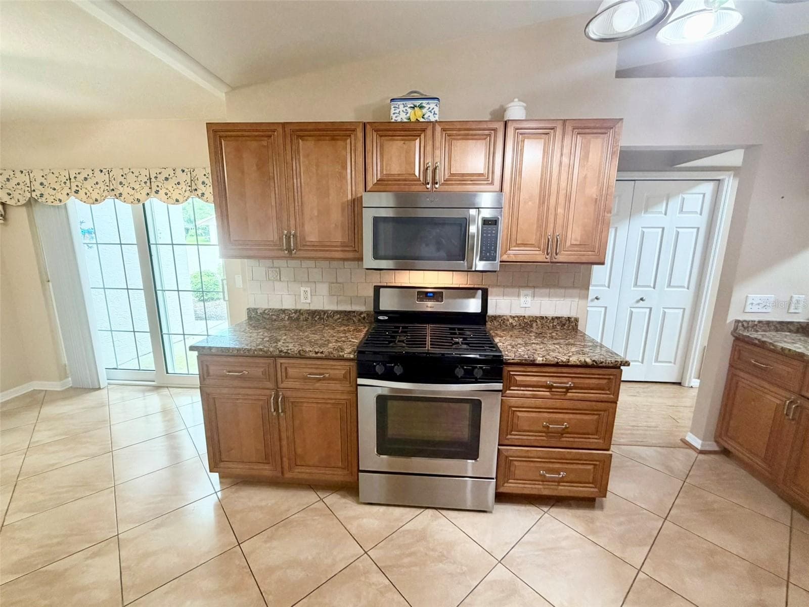 Condominium at 4621 HIDDEN VIEW PL #27, SARASOTA, photo 30 of 67