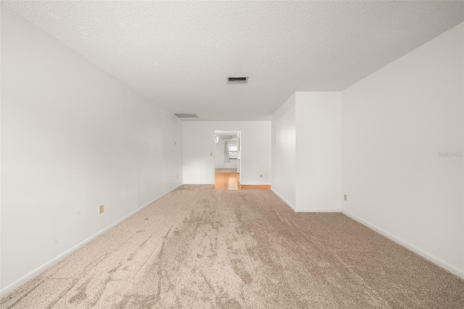 Half Duplex at 37 JASMINE ST, LAKE PLACID, photo 14 of 65