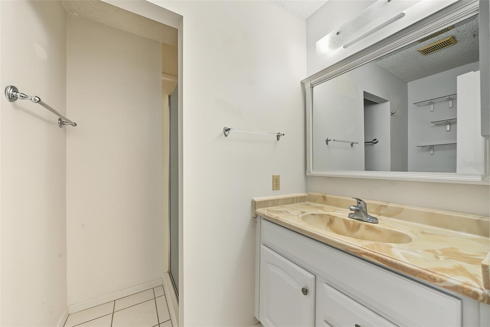 Half Duplex at 37 JASMINE ST, LAKE PLACID, photo 44 of 65