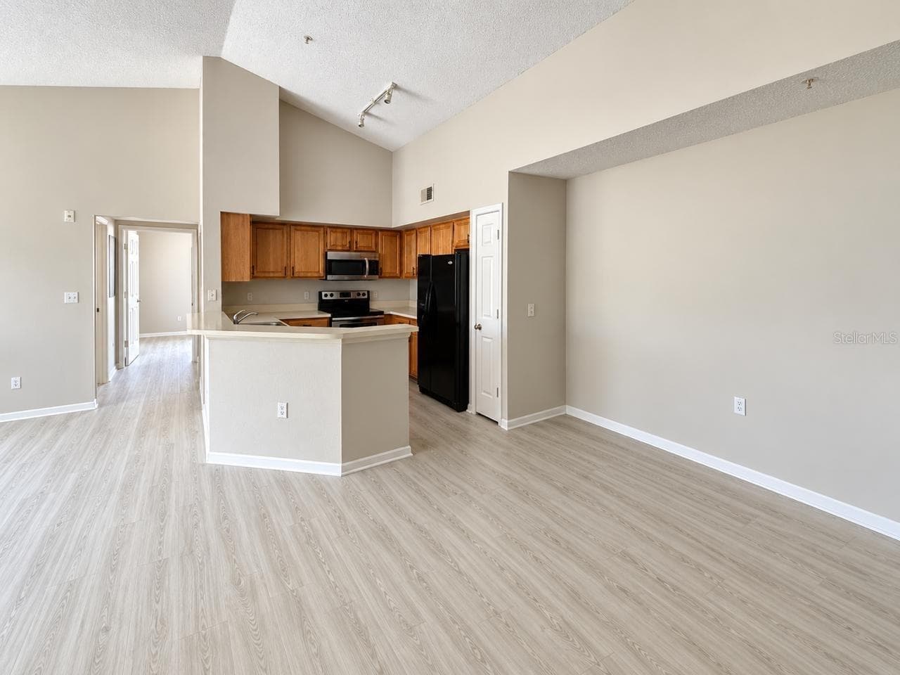 Condominium at 13025 MULBERRY PARK DR #321, ORLANDO, photo 3 of 12