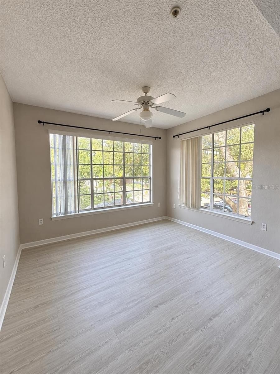Condominium at 13025 MULBERRY PARK DR #321, ORLANDO, photo 8 of 12