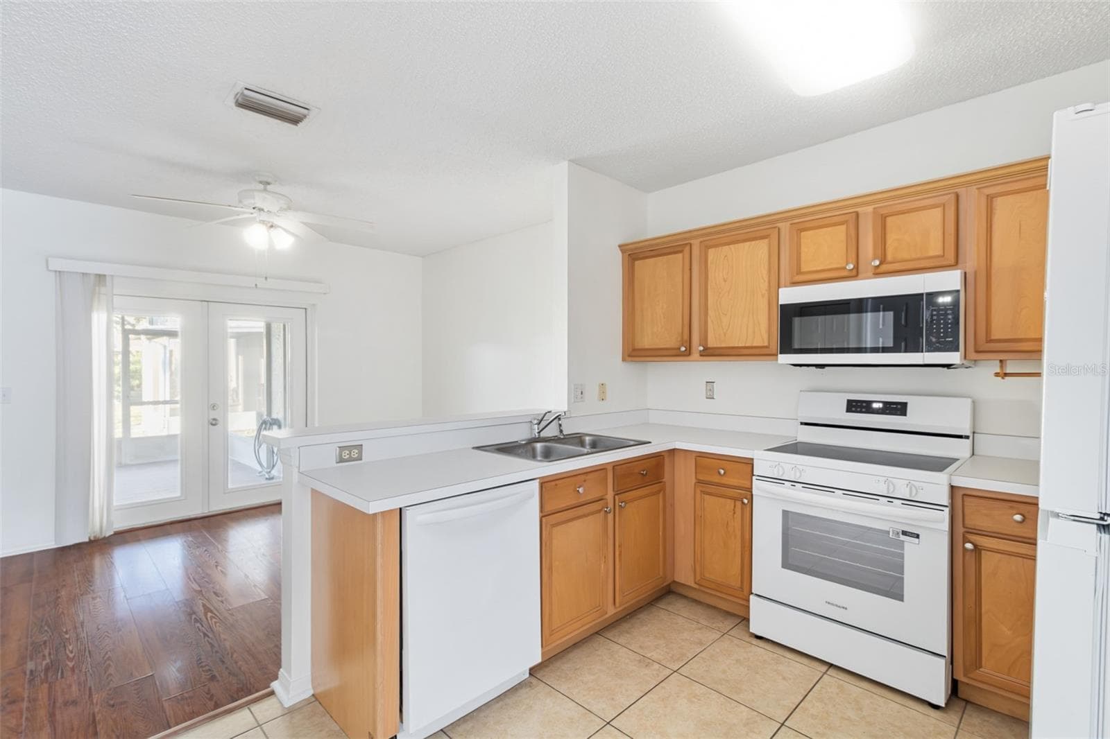 Townhouse at 6340 OSPREY LAKE CIR #6340, RIVERVIEW, photo 6 of 44