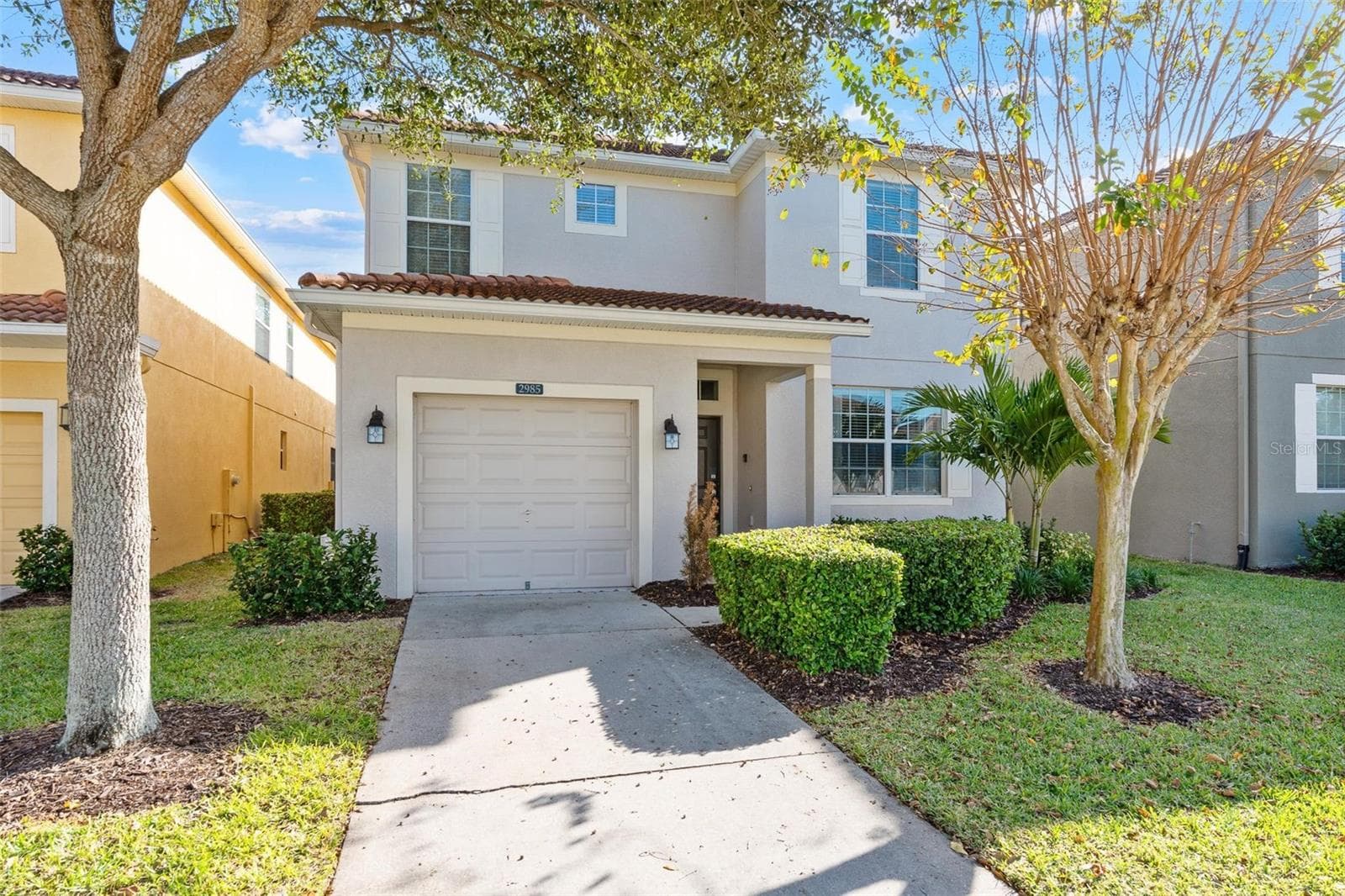 Single Family Residence at 2985 BUCCANEER PALM RD, KISSIMMEE, photo 2 of 47