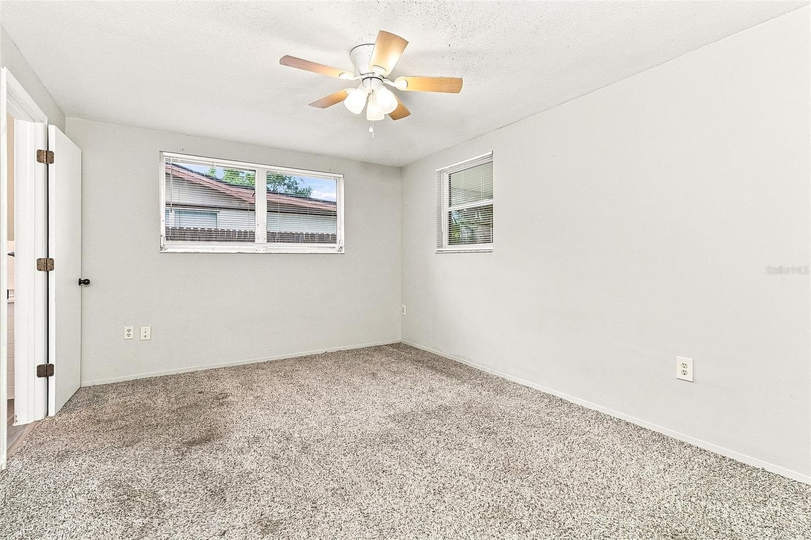 Single Family Residence at 10121 OLEANDER DR, PORT RICHEY, photo 14 of 21