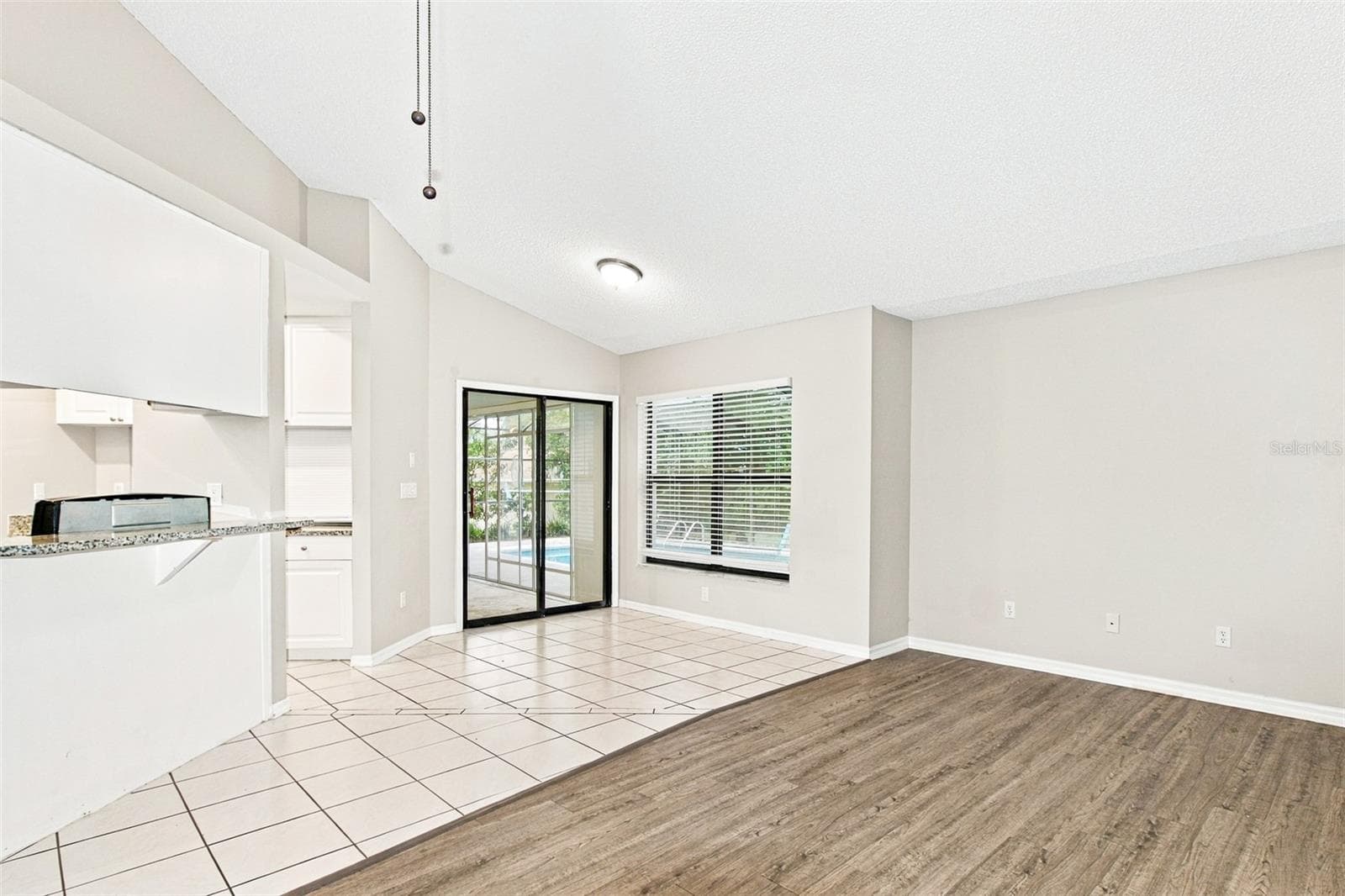 Single Family Residence at 4415 LAS PALMAS AVE, SPRING HILL, photo 4 of 21
