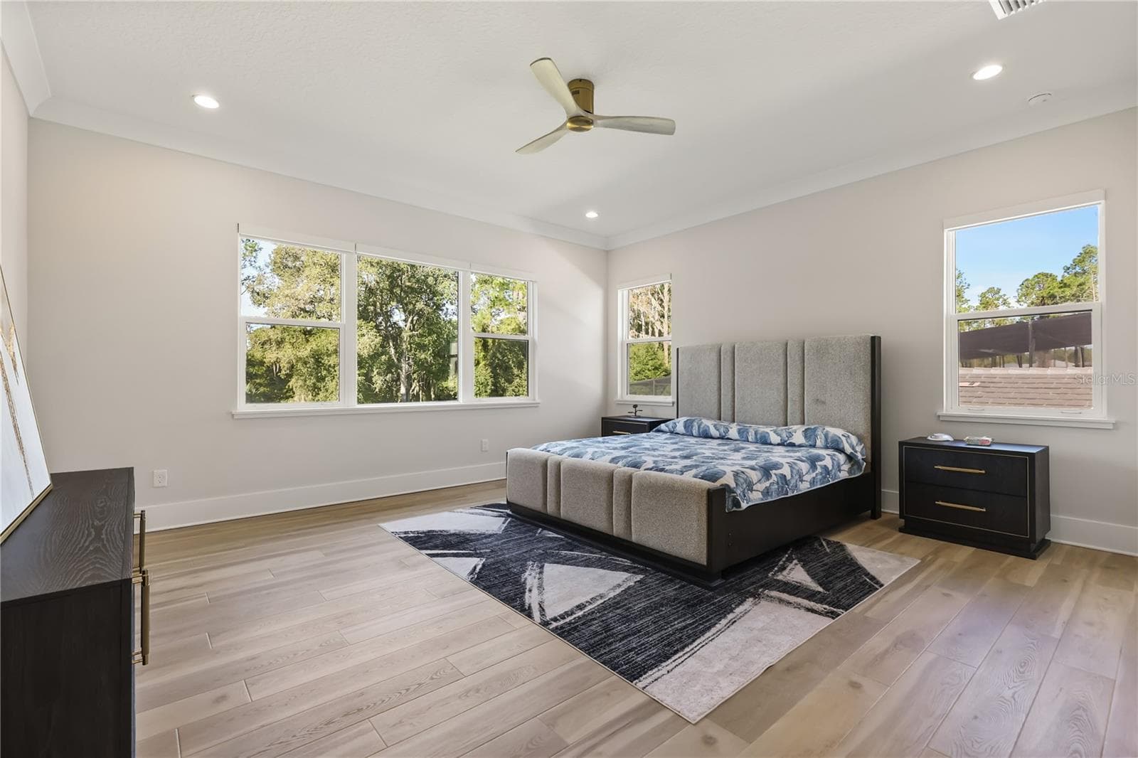Single Family Residence at 15626 PENDIO DR, MONTVERDE, photo 31 of 56