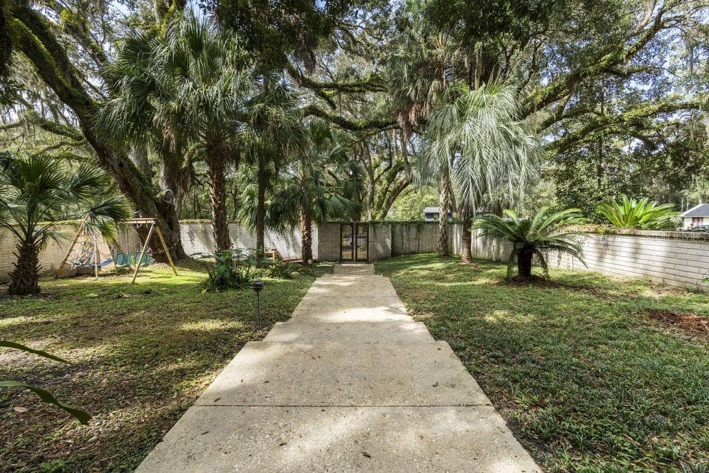 Single Family Residence at 3105 SW 5TH CT, GAINESVILLE, photo 29 of 31