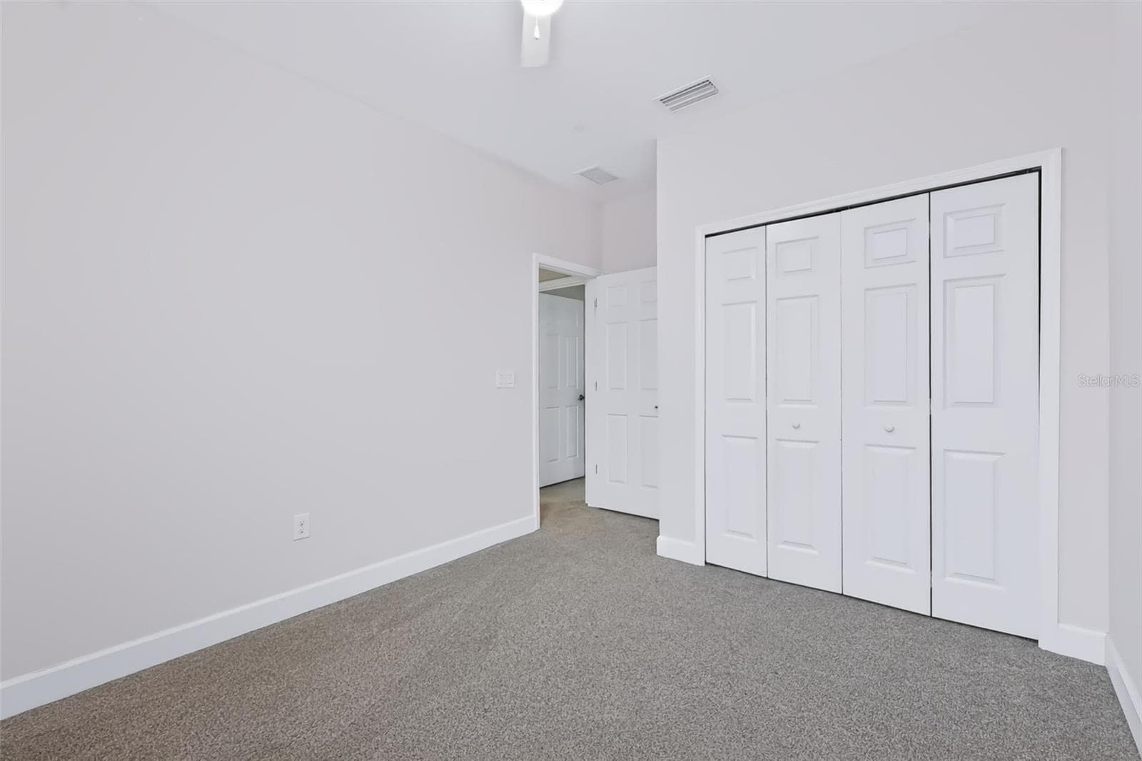 Single Family Residence at 6118 VOYAGERS PL, APOLLO BEACH, photo 7 of 46