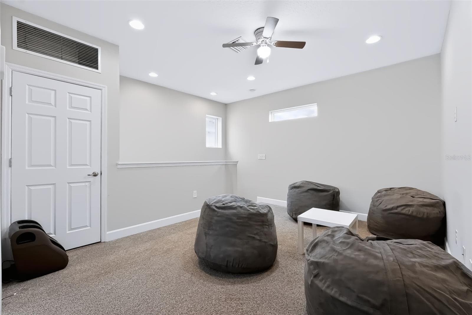 Single Family Residence at 6118 VOYAGERS PL, APOLLO BEACH, photo 10 of 46