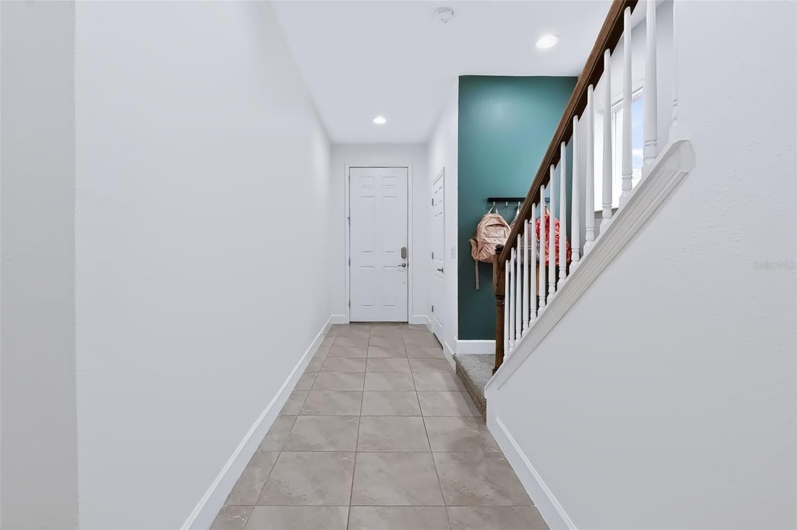 Single Family Residence at 6118 VOYAGERS PL, APOLLO BEACH, photo 18 of 46