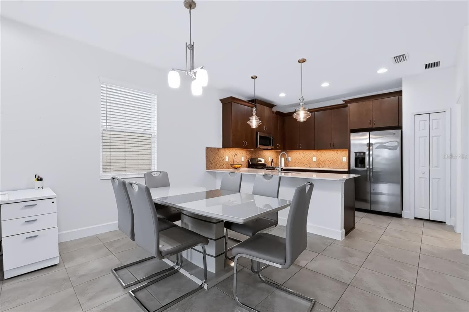 Single Family Residence at 6118 VOYAGERS PL, APOLLO BEACH, photo 26 of 46
