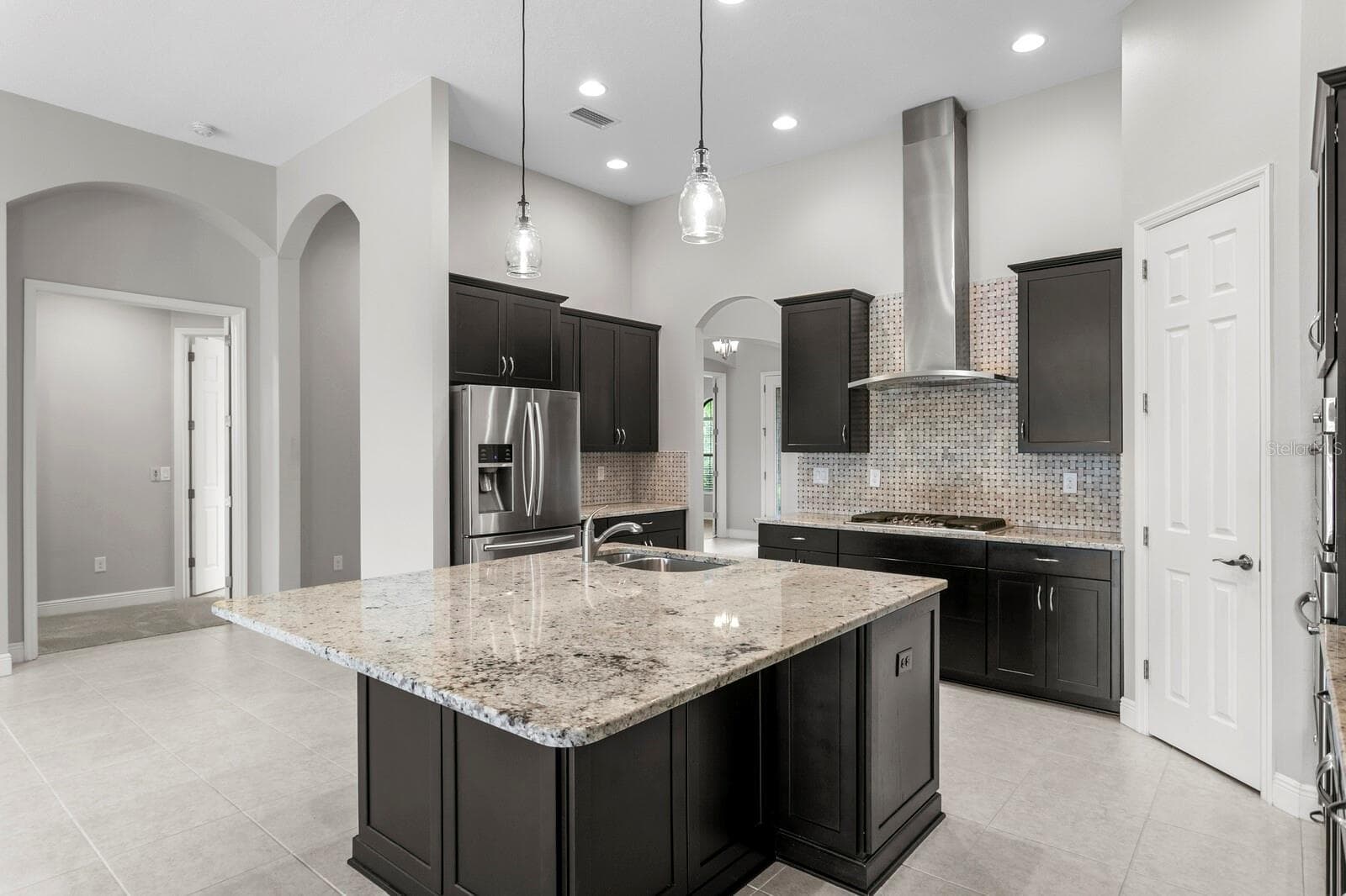 Single Family Residence at 821 FLORESTA ST, BRANDON, photo 24 of 100