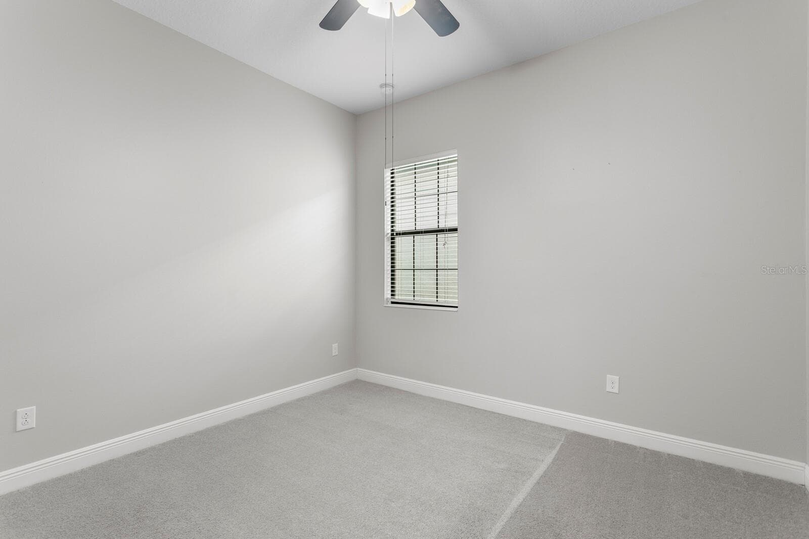 Single Family Residence at 821 FLORESTA ST, BRANDON, photo 38 of 100