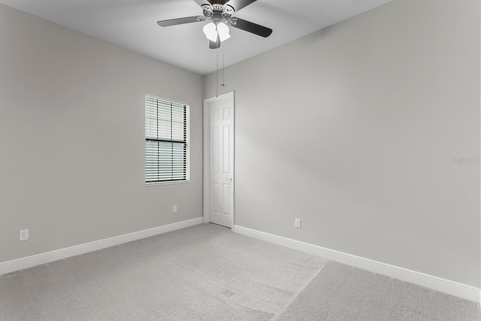 Single Family Residence at 821 FLORESTA ST, BRANDON, photo 39 of 100