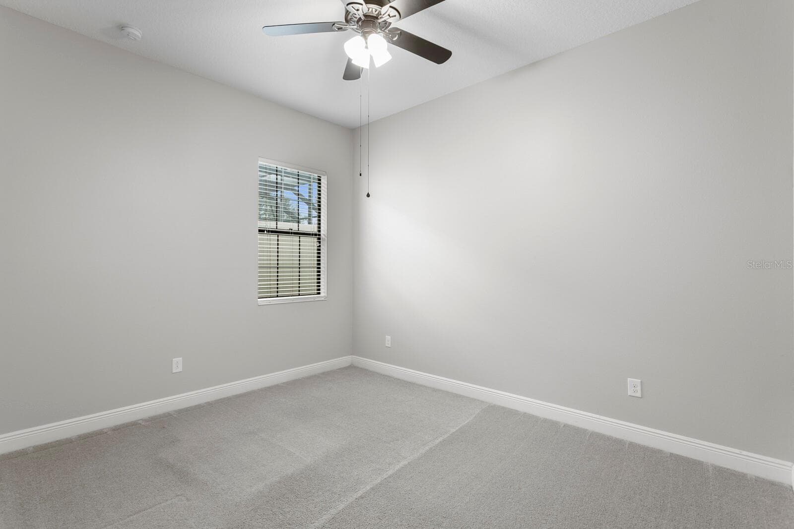 Single Family Residence at 821 FLORESTA ST, BRANDON, photo 40 of 100