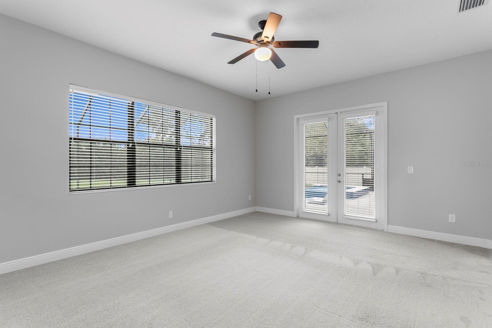 Single Family Residence at 821 FLORESTA ST, BRANDON, photo 42 of 100