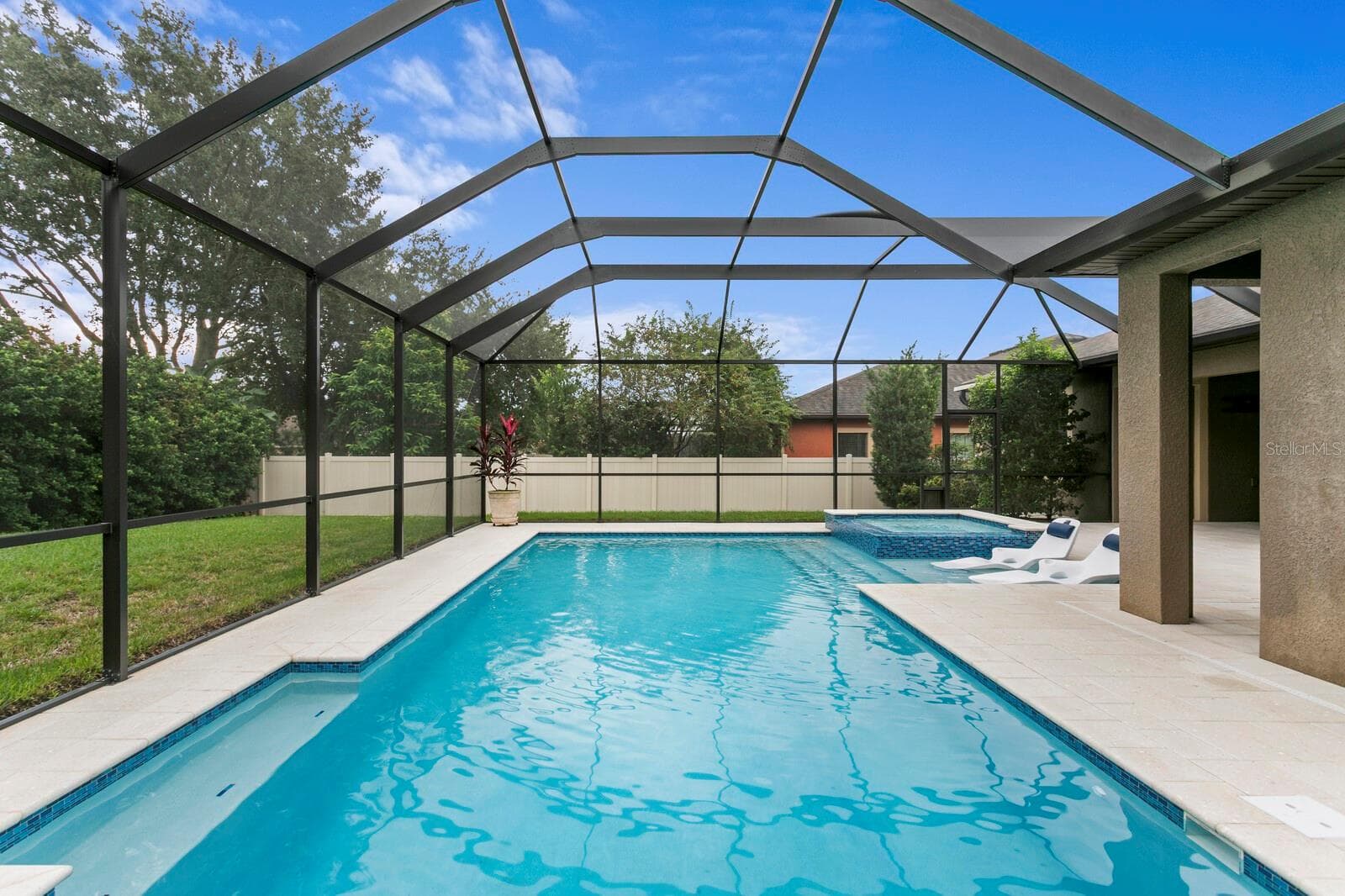 Single Family Residence at 821 FLORESTA ST, BRANDON, photo 54 of 100