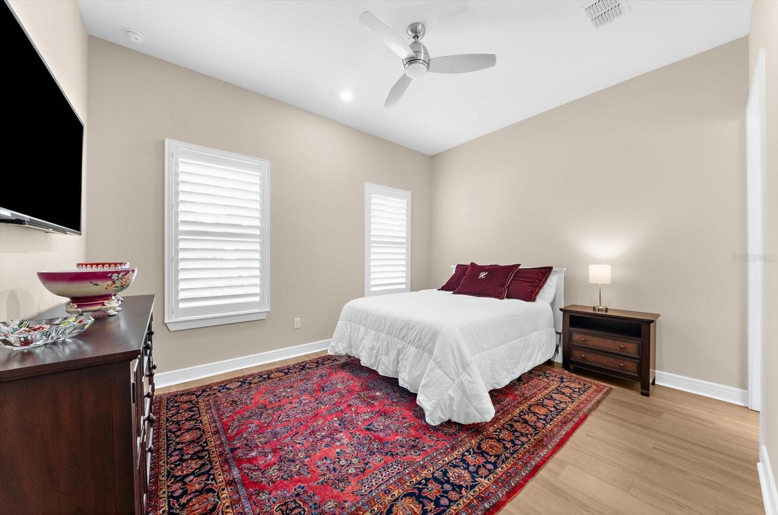 Front bedroom with ensuite bathroom and walk in closest - 10716 SARATOGA PL, PARRISH