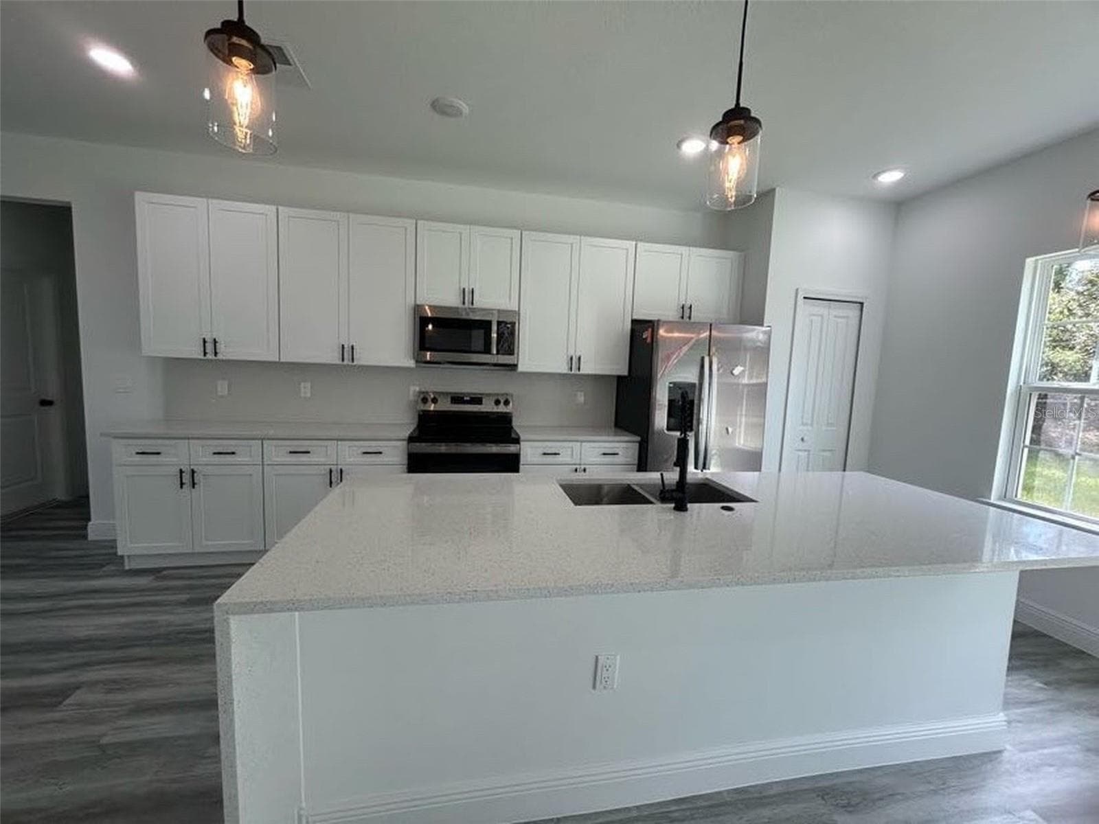 Kitchen - 2409 SW 170TH PL, OCALA