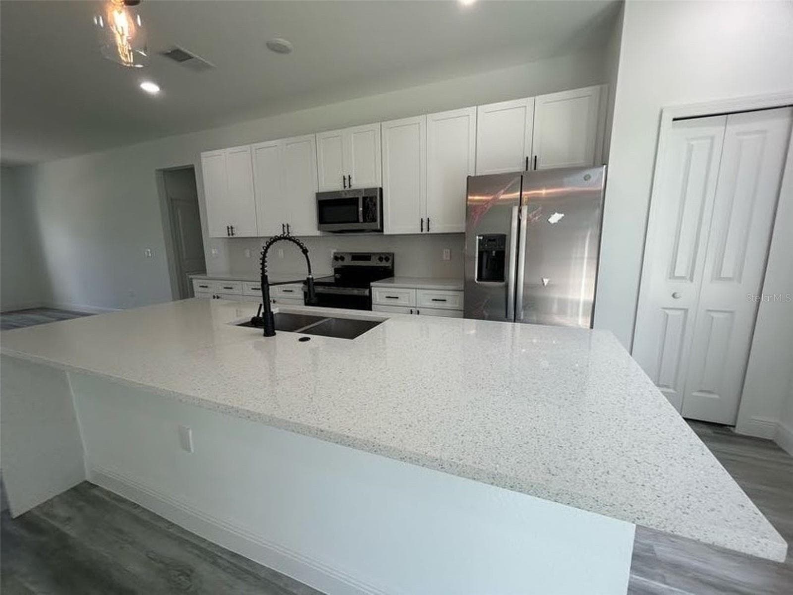 Kitchen - 2409 SW 170TH PL, OCALA