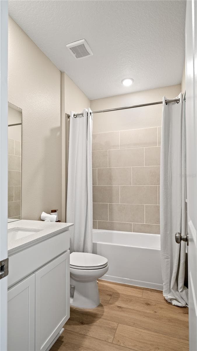 Single Family Residence at 830 TUNDRA LOOP, GROVELAND, photo 13 of 23