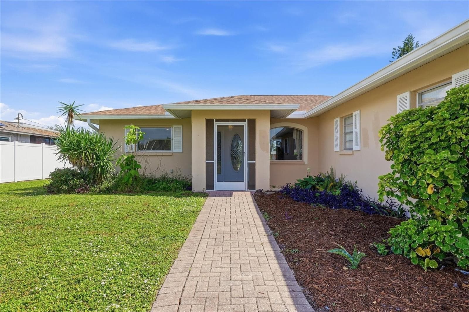 Single Family Residence at 941 GASPARILLA BLVD, ENGLEWOOD, photo 3 of 46