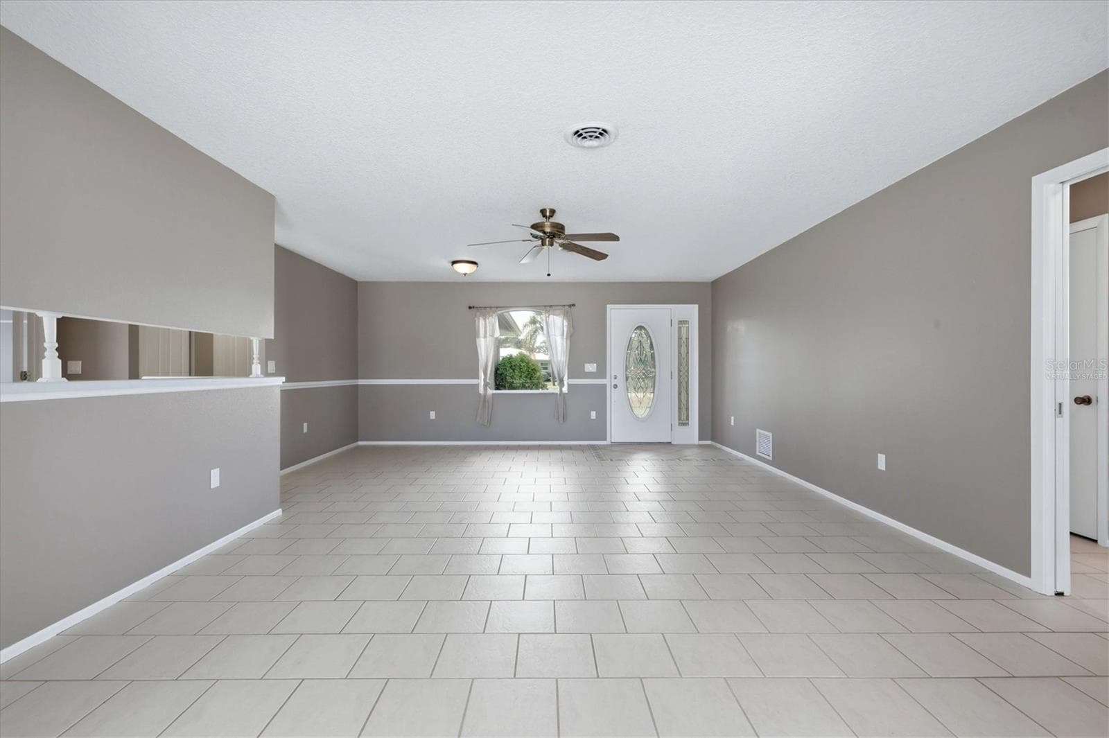 This is virtually staged - 941 GASPARILLA BLVD, ENGLEWOOD