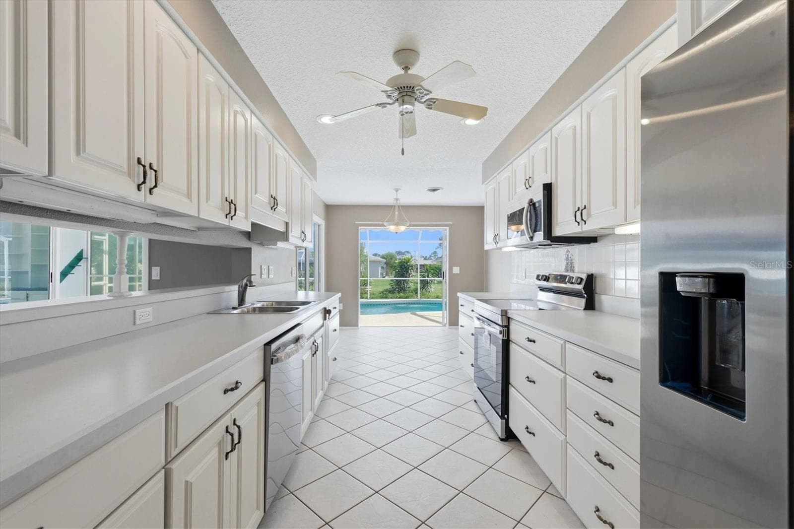 Single Family Residence at 941 GASPARILLA BLVD, ENGLEWOOD, photo 15 of 46