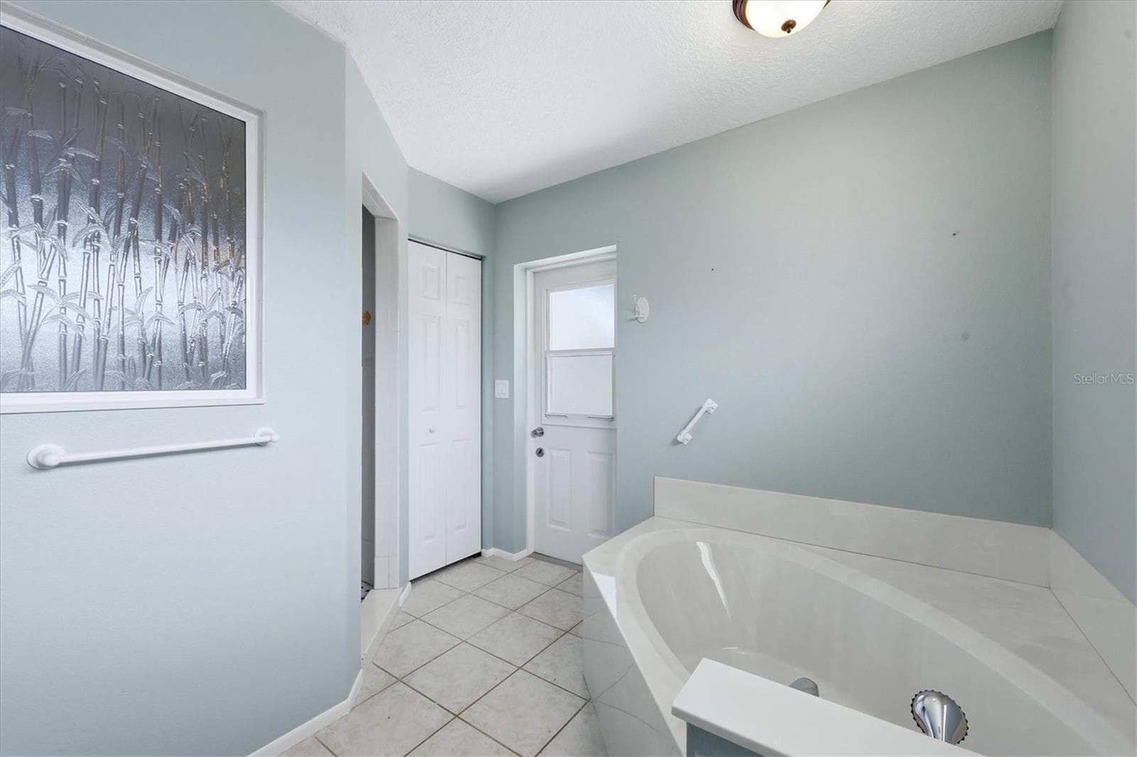 Single Family Residence at 941 GASPARILLA BLVD, ENGLEWOOD, photo 24 of 46