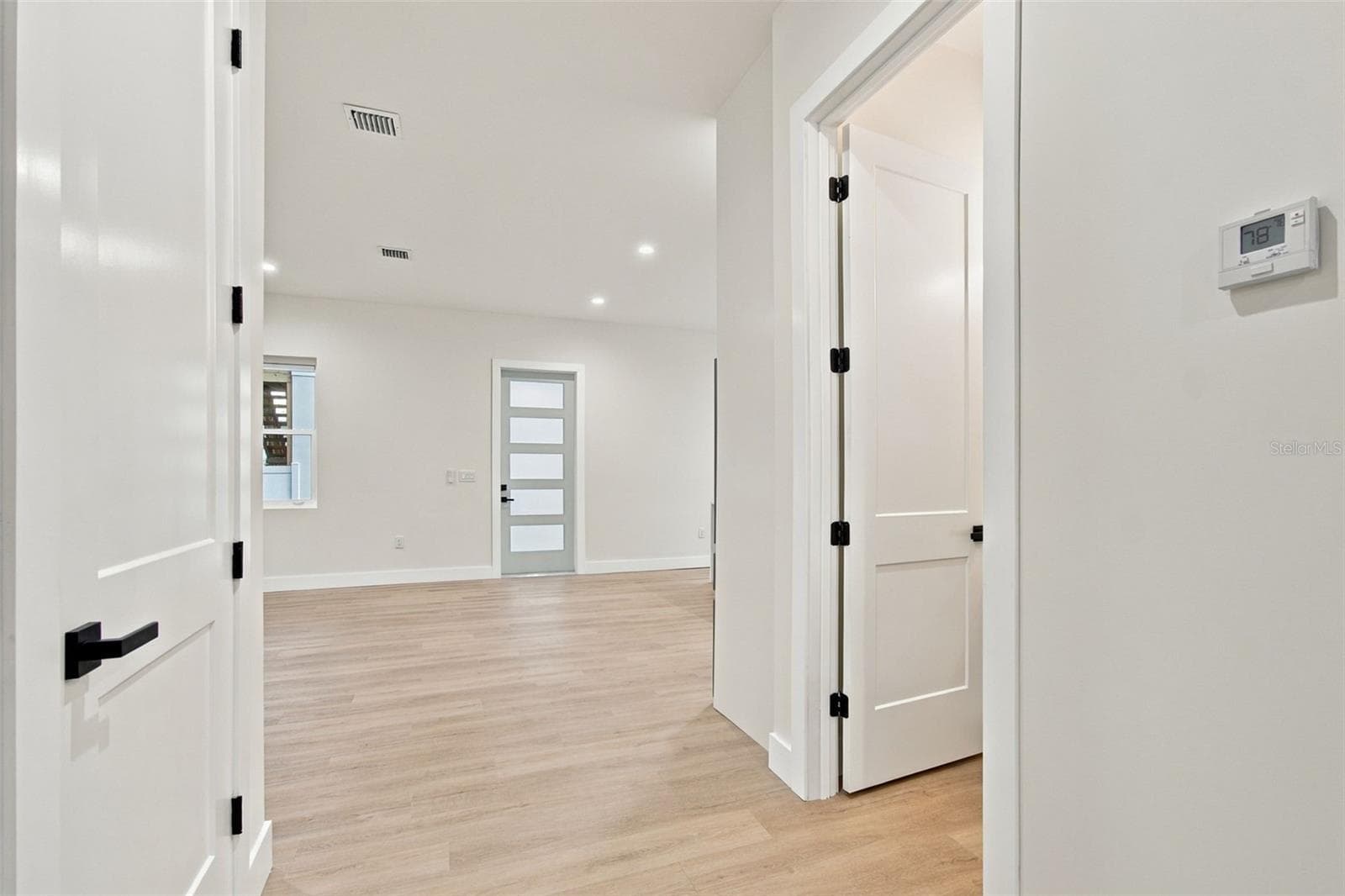 Single Family Residence at 5620 3RD AVE N, ST PETERSBURG, photo 30 of 97