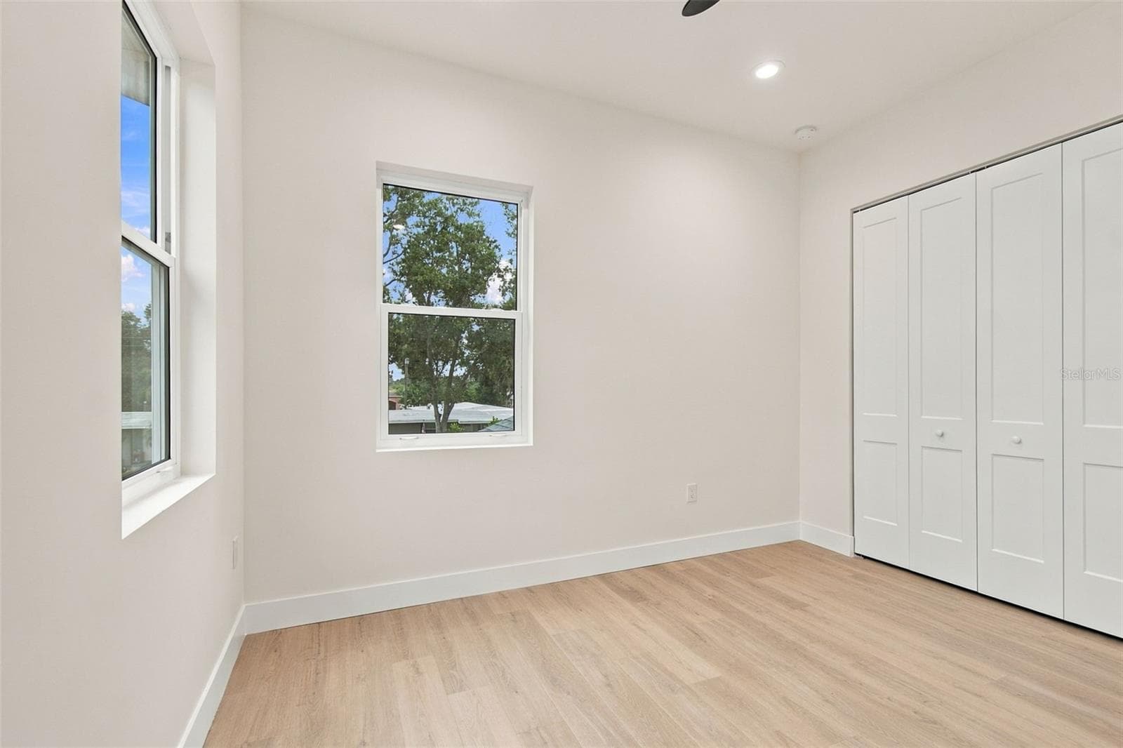 Single Family Residence at 5620 3RD AVE N, ST PETERSBURG, photo 56 of 97