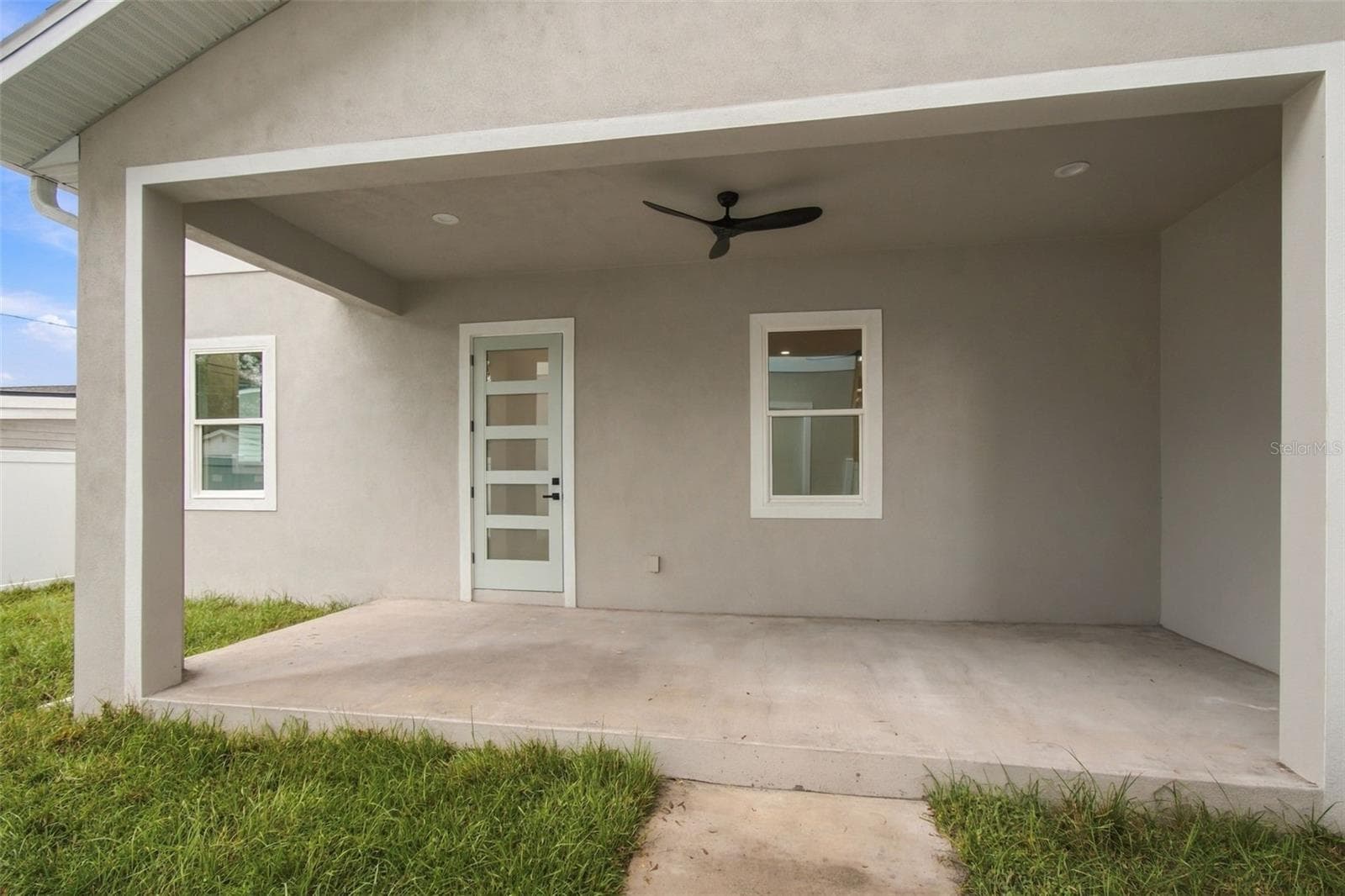 Single Family Residence at 5620 3RD AVE N, ST PETERSBURG, photo 65 of 97