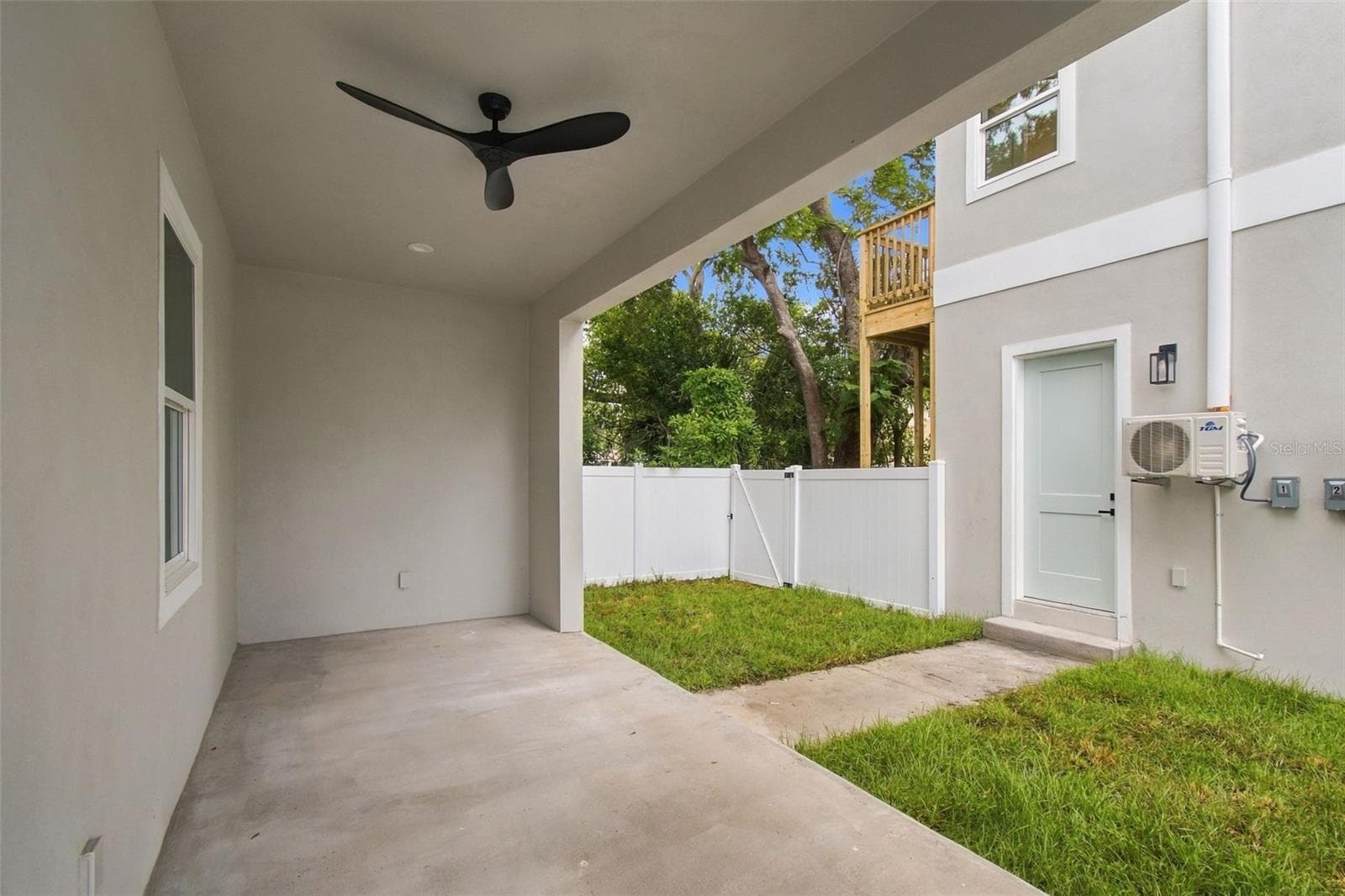 Single Family Residence at 5620 3RD AVE N, ST PETERSBURG, photo 69 of 97
