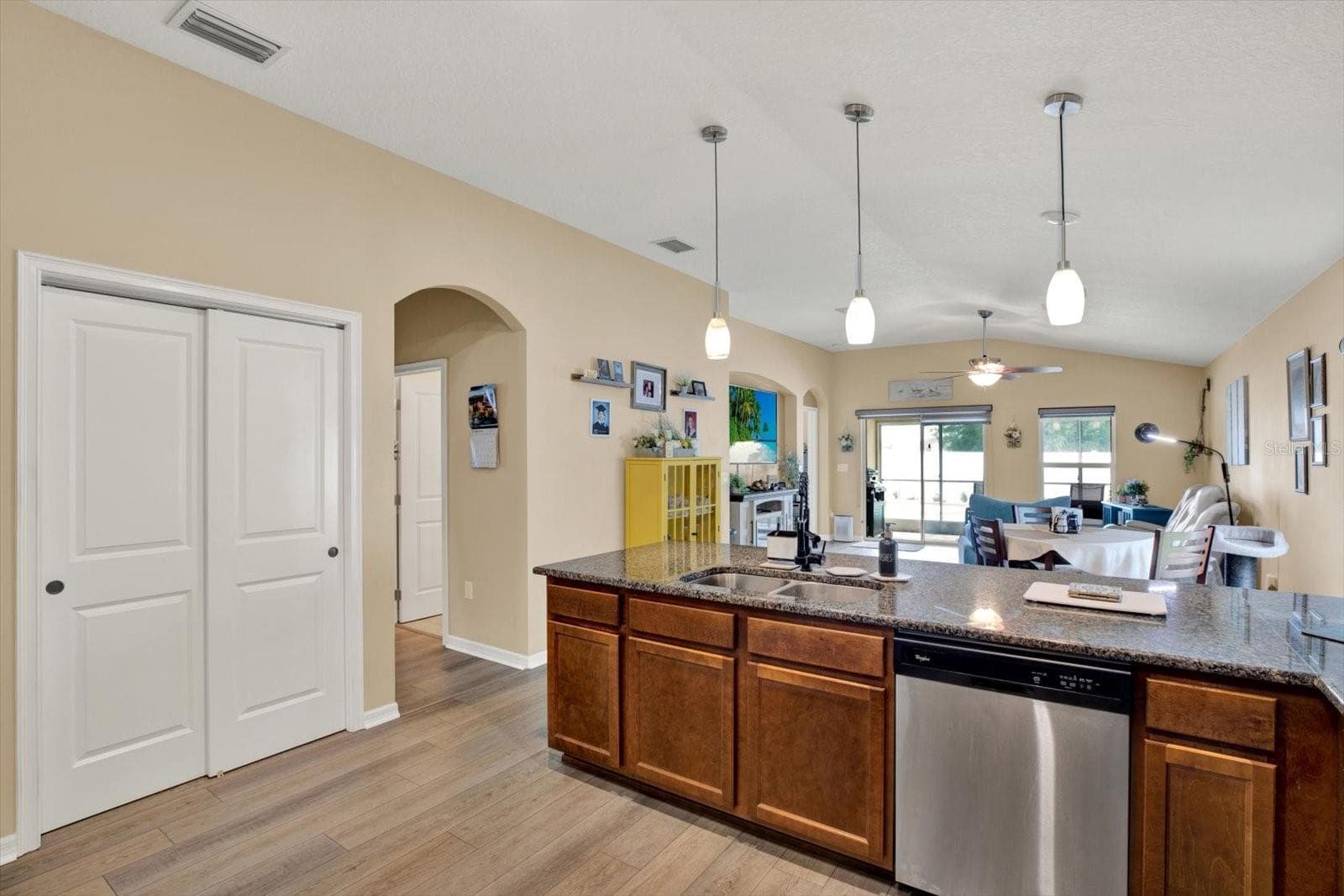 Single Family Residence at 14076 FINSBURY DR, SPRING HILL, photo 7 of 30