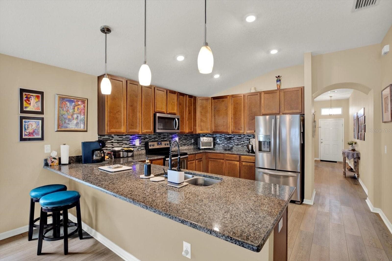 Single Family Residence at 14076 FINSBURY DR, SPRING HILL, photo 8 of 30
