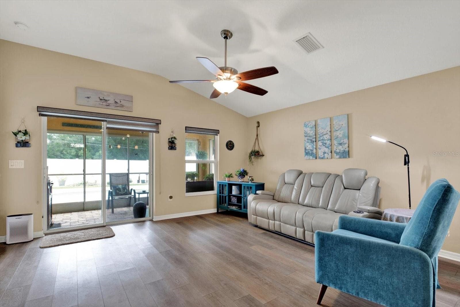 Single Family Residence at 14076 FINSBURY DR, SPRING HILL, photo 13 of 30