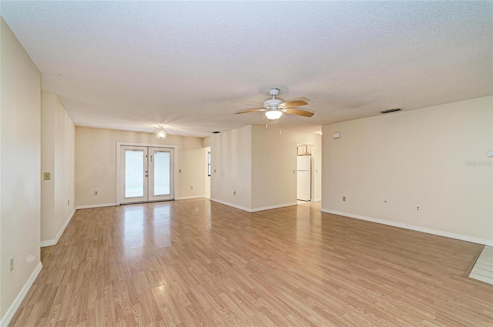 Single Family Residence at 4205 4TH AVE W, BRADENTON, photo 13 of 46