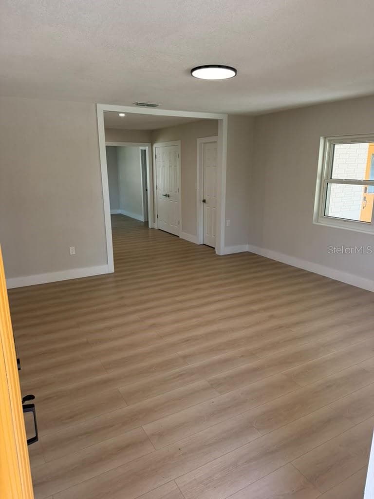 Single Family Residence at 209 PLAZA OVAL, CASSELBERRY, photo 3 of 21
