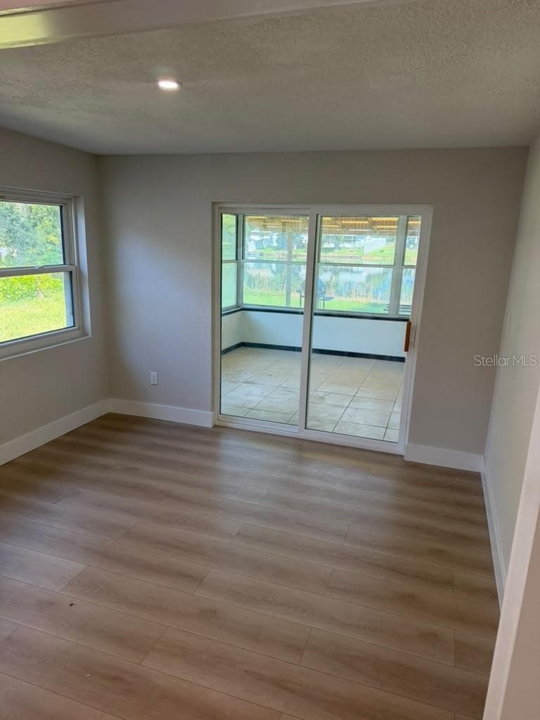 Single Family Residence at 209 PLAZA OVAL, CASSELBERRY, photo 4 of 21