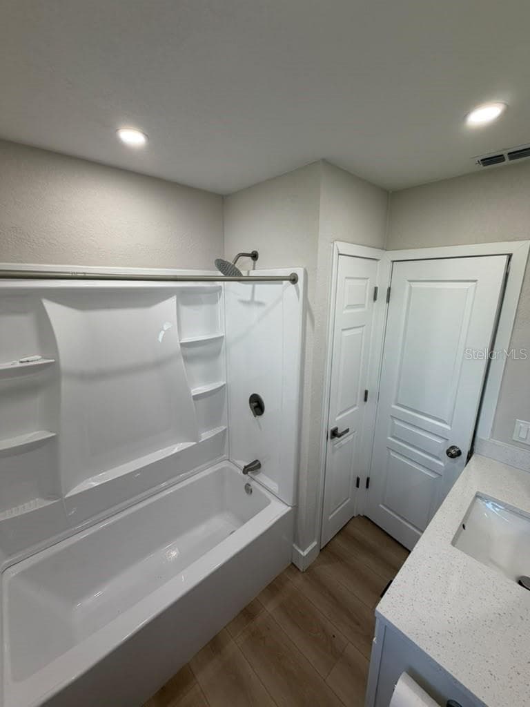 Single Family Residence at 209 PLAZA OVAL, CASSELBERRY, photo 16 of 21