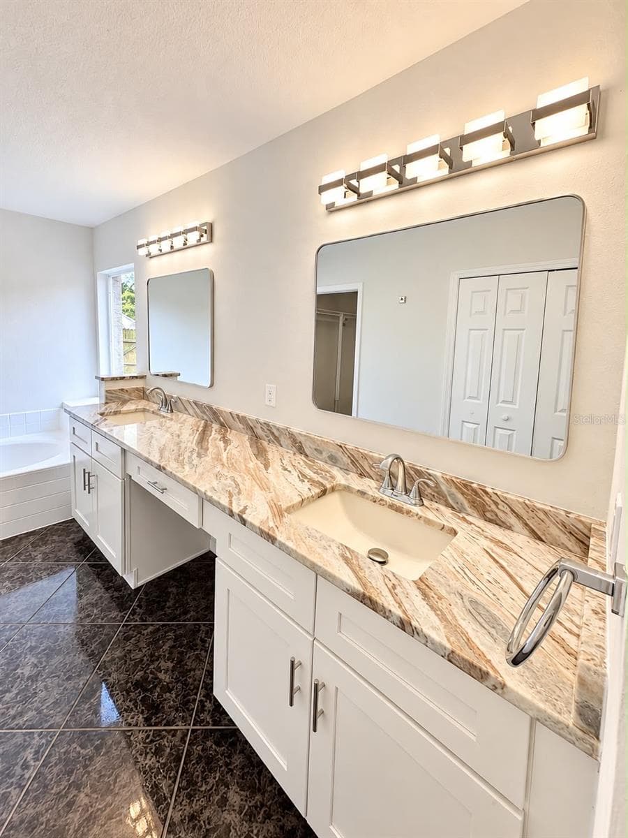 Master Bathroom - 2141 FALKNER RD, MAITLAND