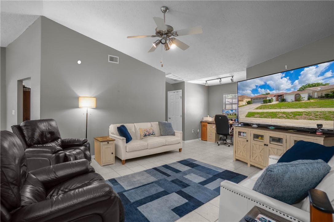 Single Family Residence at 3943 W Fieldwood CT, LECANTO FL 34461, Lecanto, photo 16 of 40