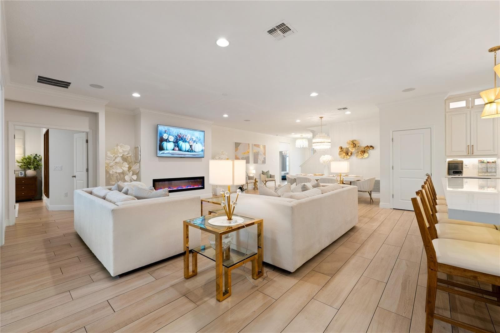 Single Family Residence at 489 AVILA PL, HOWEY IN THE HILLS, photo 19 of 71