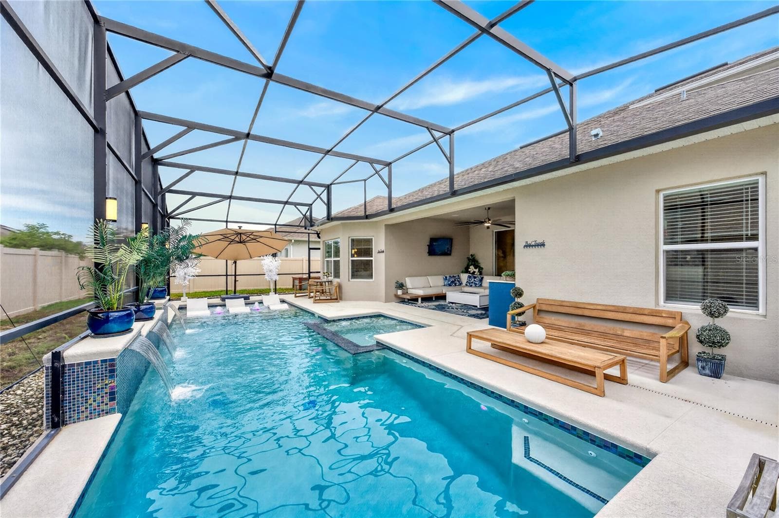 Screened-In - 489 AVILA PL, HOWEY IN THE HILLS