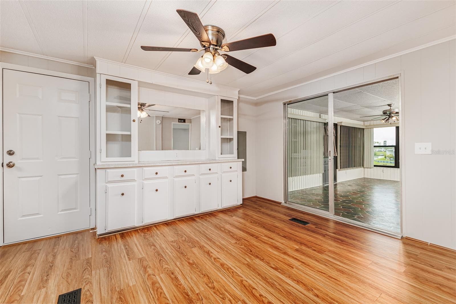 Manufactured Home at 2055 S FLORAL AVE #224, BARTOW, photo 11 of 28