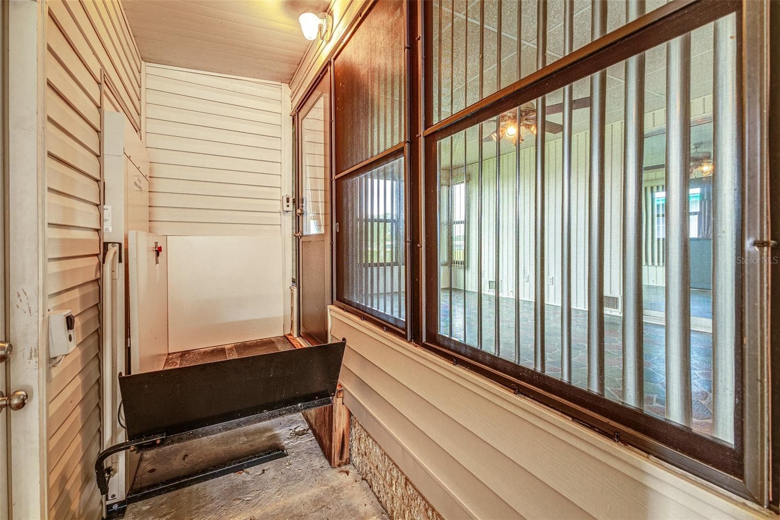Manufactured Home at 2055 S FLORAL AVE #224, BARTOW, photo 20 of 28