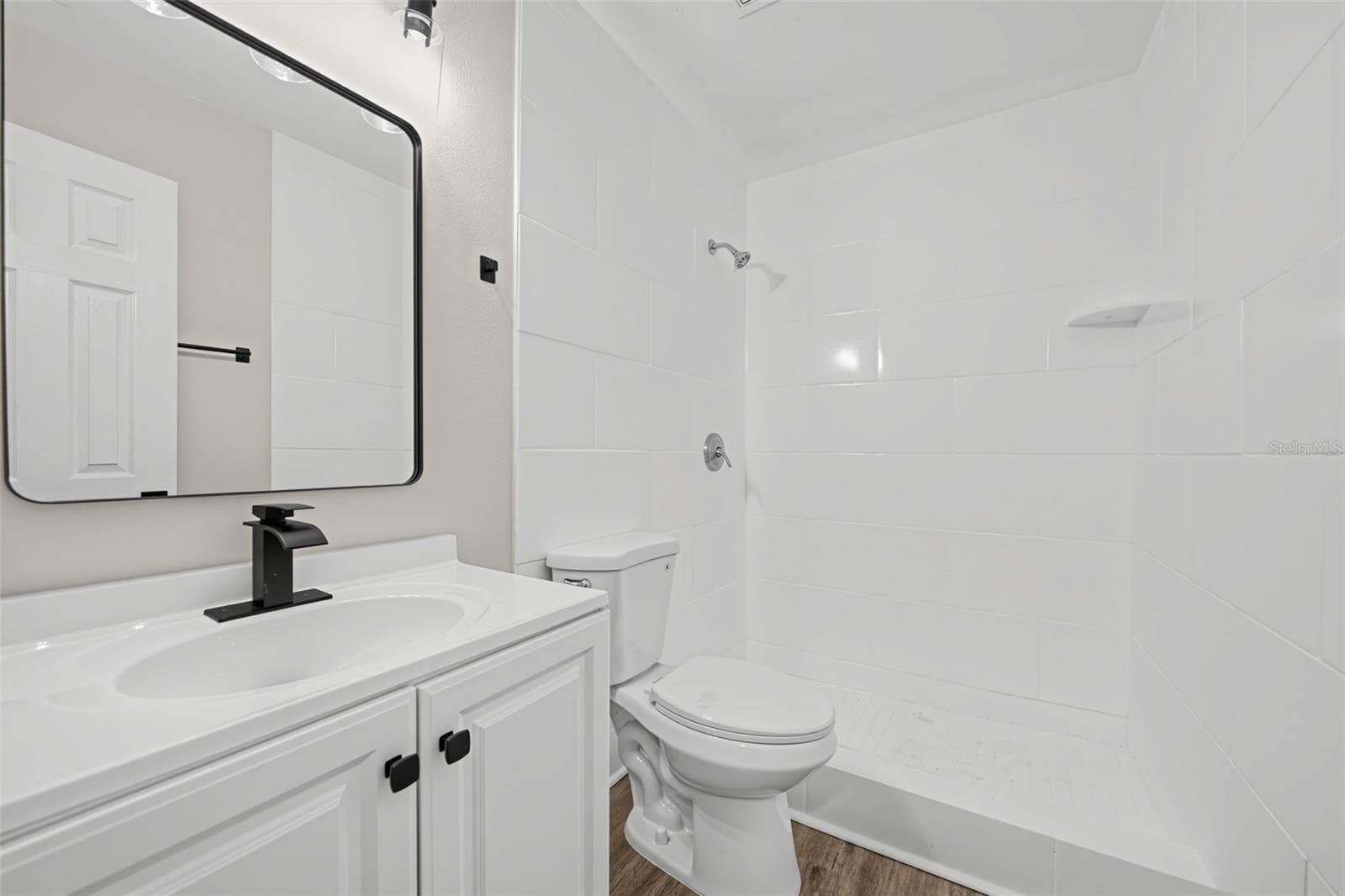 Half Duplex at 583 BABLONICA DR, ORLANDO, photo 16 of 29