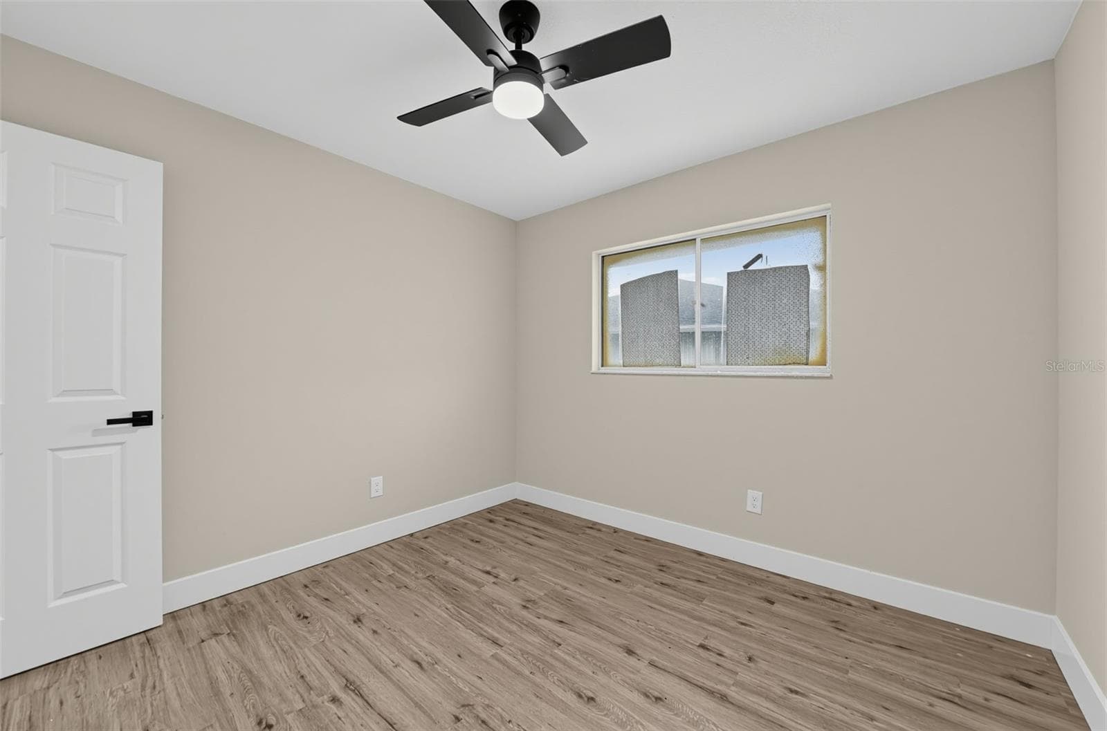 Half Duplex at 583 BABLONICA DR, ORLANDO, photo 22 of 29