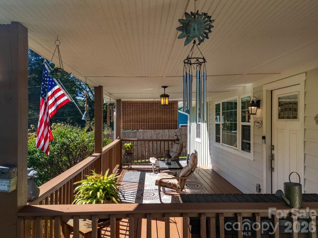 Single Family Residence at 115 Rolling Hills Drive, Franklin, photo 41 of 46