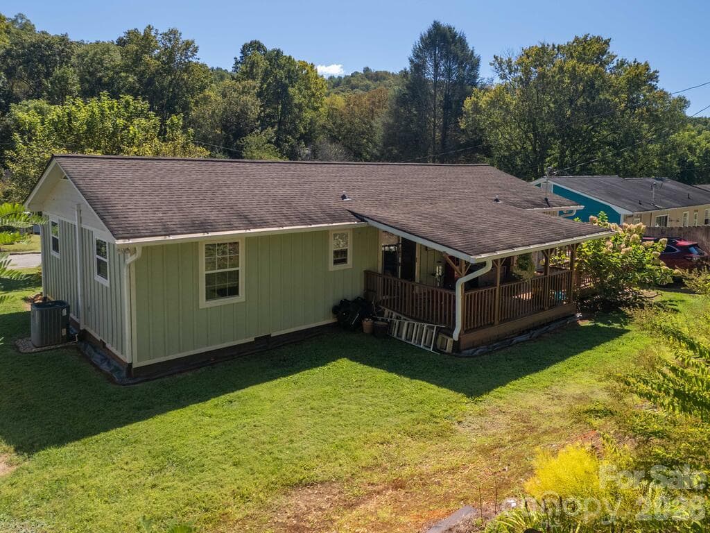 Single Family Residence at 115 Rolling Hills Drive, Franklin, photo 46 of 46